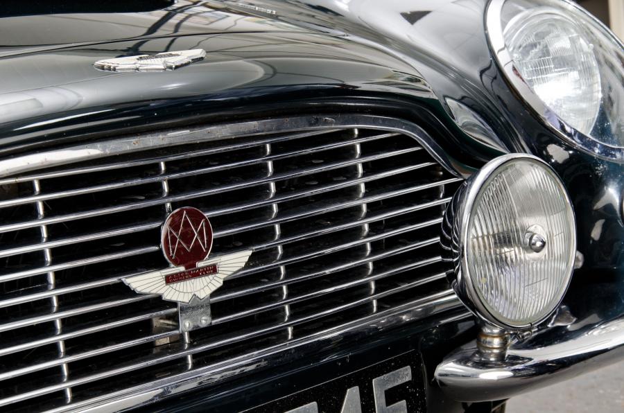 Детали экстерьера Aston Martin DB6 (3211/R) 1967 года  (фото 5 из 24)